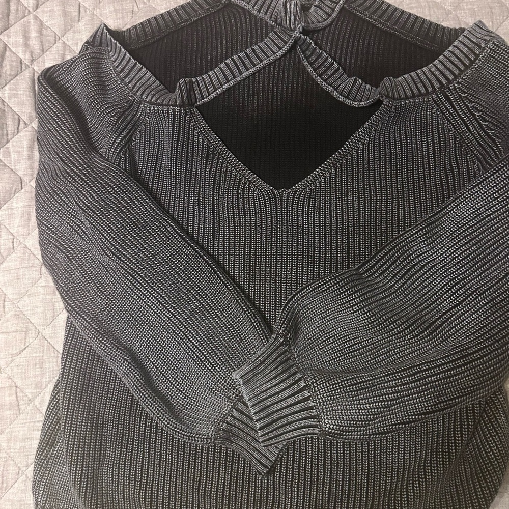 Mazik Gray Off-the-Shoulder Ribbed Sweater
